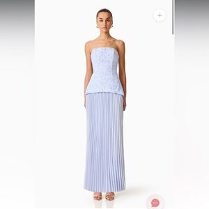 elliatt lacy blue strapless broderie lace pleated satin maxi gown dress size XL